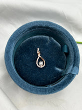 Load image into Gallery viewer, Liontin Berlian Solitaire 36030 PD Zamrud Jewellery