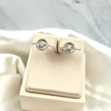 Load image into Gallery viewer, Anting Berlian Solitaire Giwang 36580 ER Zamrud Jewellery