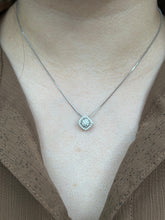 Load image into Gallery viewer, GIA Liontin Berlian 36283 FPD Zamrud Jewellery