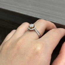 Load image into Gallery viewer, Cincin Berlian 2400 LR Zamrud Jewellery