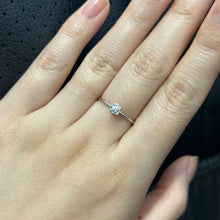 Load image into Gallery viewer, Cincin Berlian Solitaire Ring 43540 LR Zamrud Jewellery