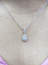 Load image into Gallery viewer, Liontin Berlian Pear 42192 PD Zamrud Jewellery