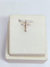 Load image into Gallery viewer, Liontin Berlian Salib 39925 PD Zamrud Jewellery