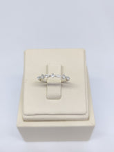 Load image into Gallery viewer, Cincin Berlian Listring Marquise 42451 LR Zamrud Jewellery