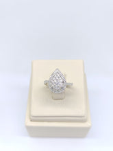 Load image into Gallery viewer, Cincin Berlian Pear 44653 LR Zamrud Jewellery