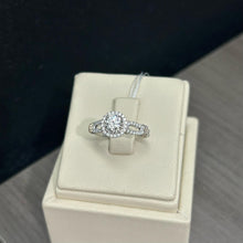 Load image into Gallery viewer, GIA Cincin Berlian 42284 FLR Zamrud Jewellery