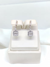 Load image into Gallery viewer, Anting Berlian Baguette 42949 ER Zamrud Jewellery