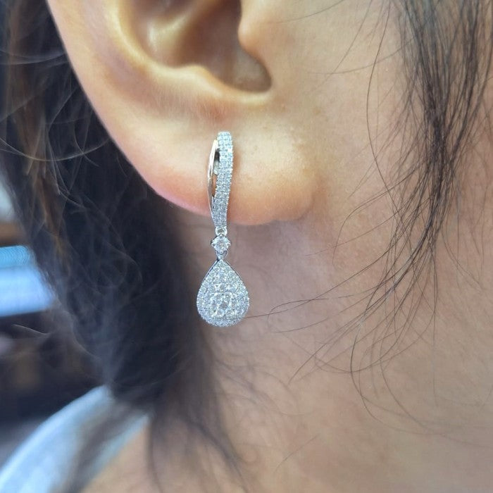 Anting Berlian Pear 5197 ER Zamrud Jewellery