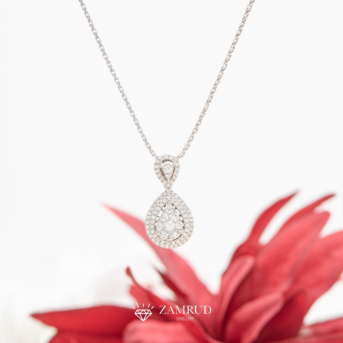 Liontin Berlian Pear Shape 15318