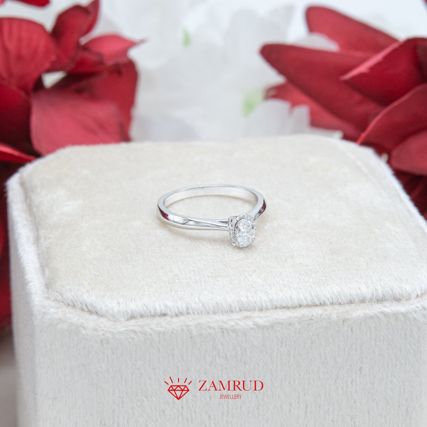 Cincin Berlian Oval 35927 LR Zamrud Jewellery