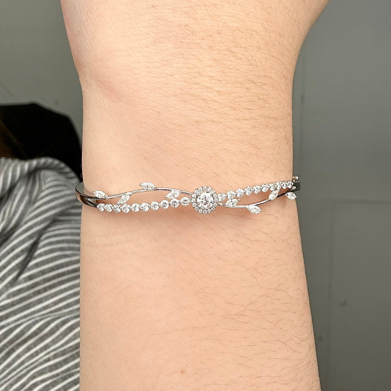 Gelang Berlian Solitaire 36627 BG Zamrud Jewellery