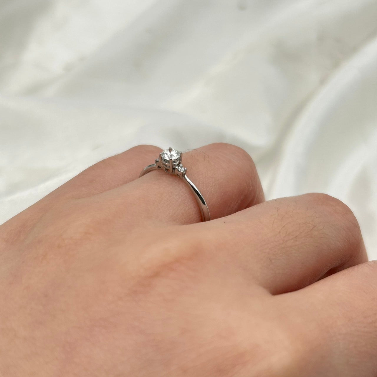 GIA Cincin Berlian 6498 FLR Zamrud Jewellery