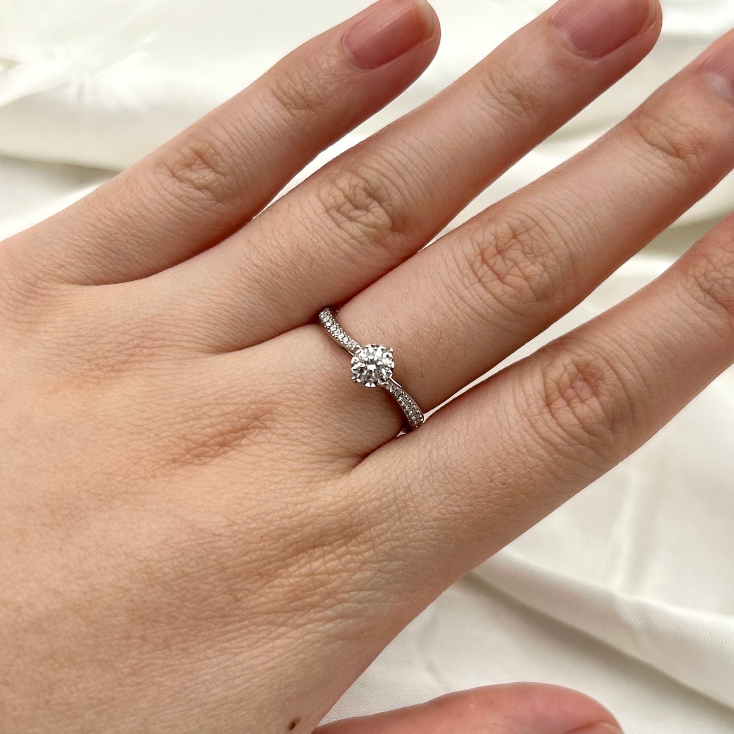 GIA Cincin Berlian 35033 FLR Zamrud Jewellery