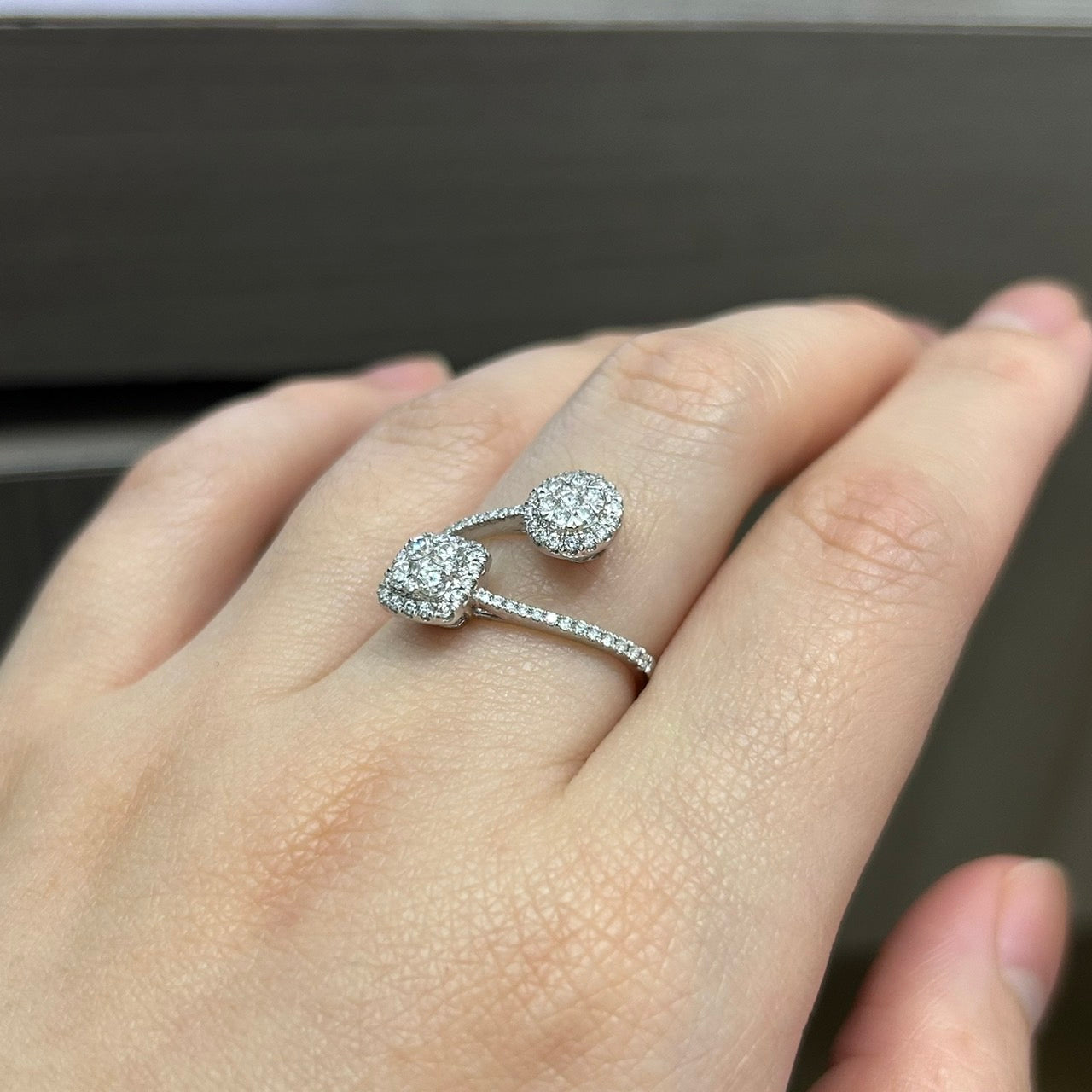 Cincin Berlian Toi Et Moi 2516 LR Zamrud Jewellery