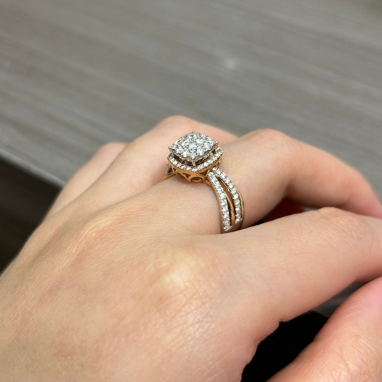 Cincin Berlian Cushion 2844 LR Zamrud Jewellery