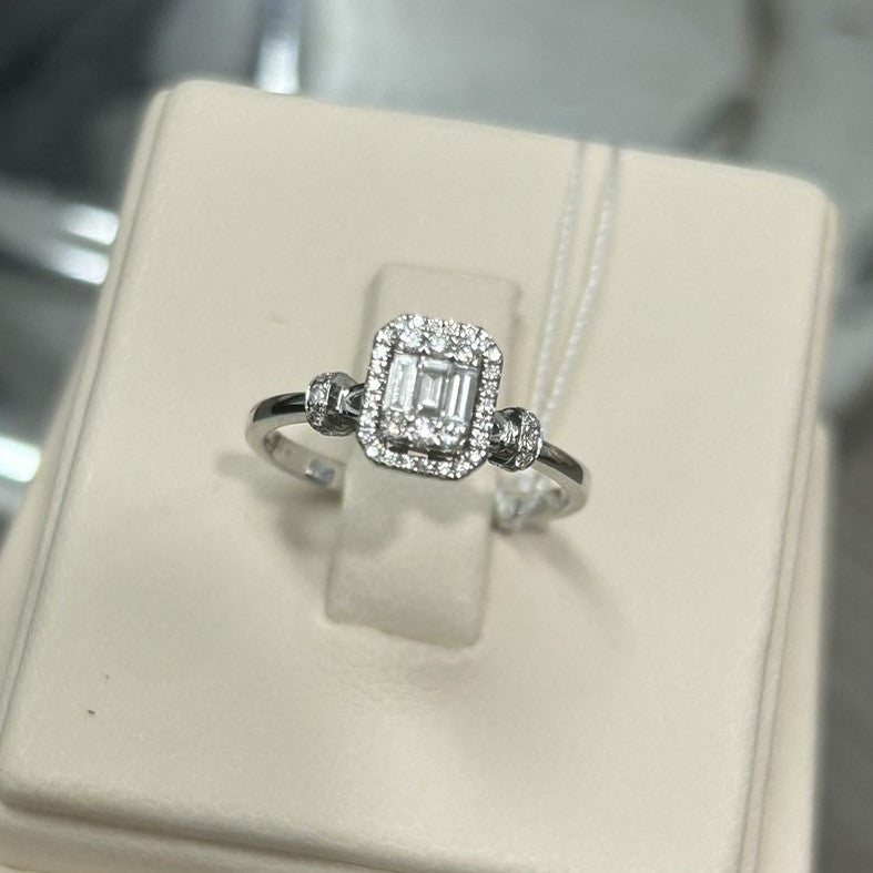 Cincin Berlian Baguette 35149 LR Zamrud Jewellery