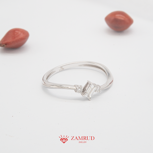 Cincin Berlian Baguette 35194 LR Zamrud Jewellery