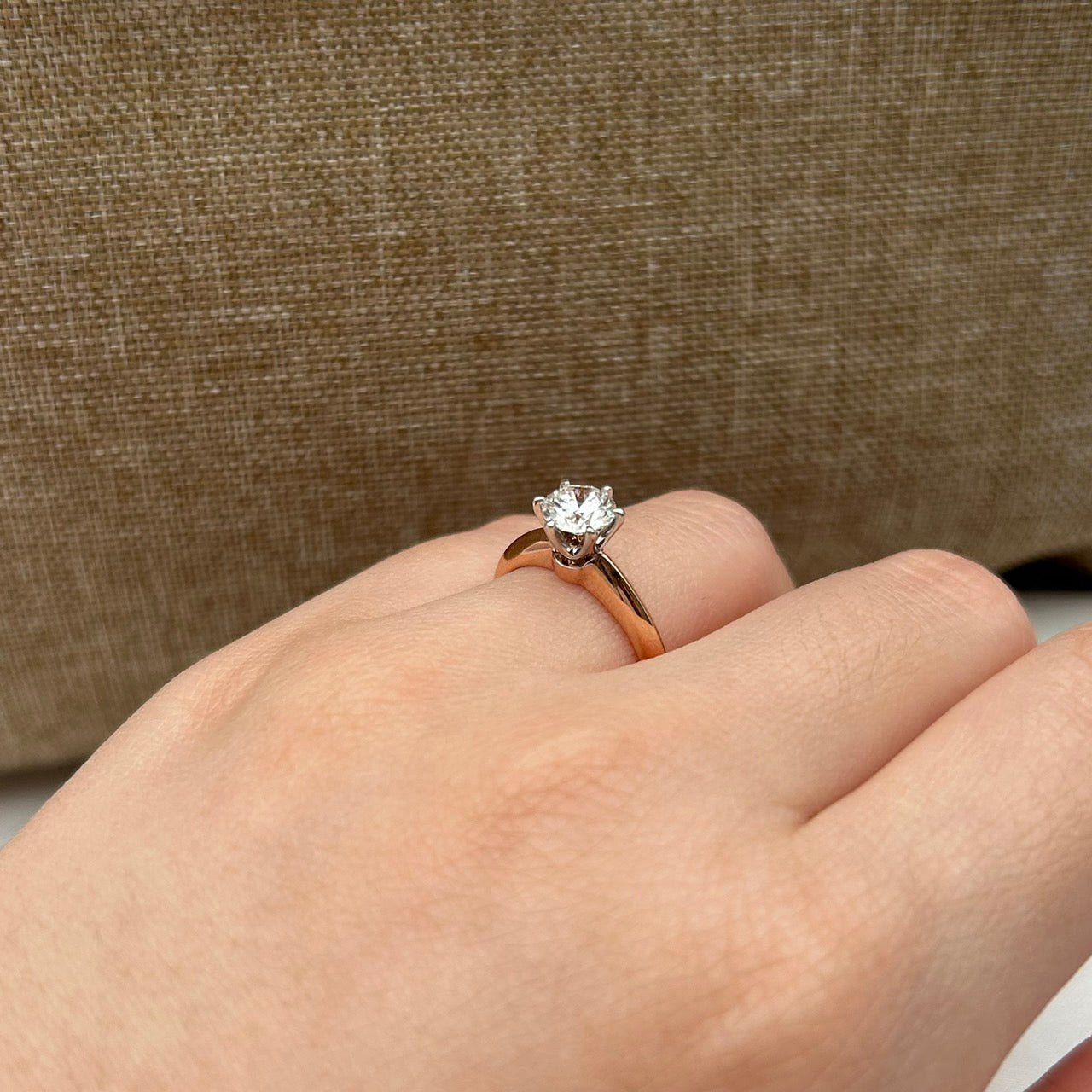GIA 0.8 FVVS2 Cincin Berlian 4633 FLR Zamrud Jewellery