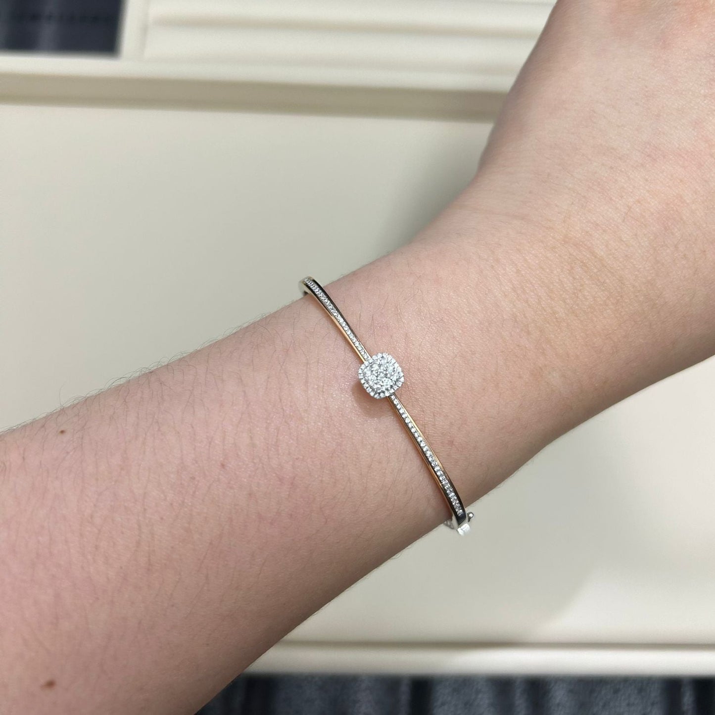 Gelang Berlian Cushion 23238 BG Zamrud Jewellery