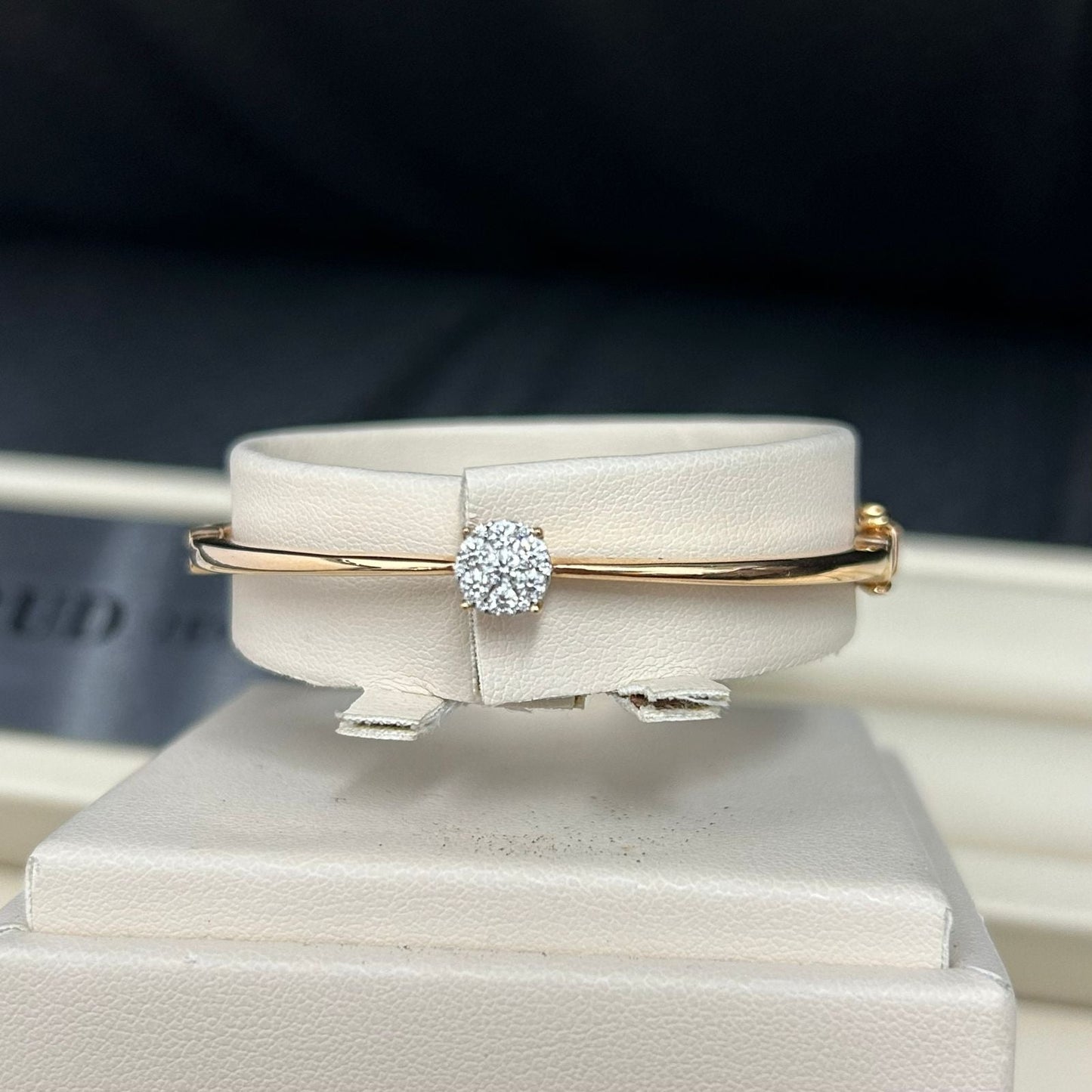 Gelang Berlian Lotus 37365 BG Zamrud Jewellery