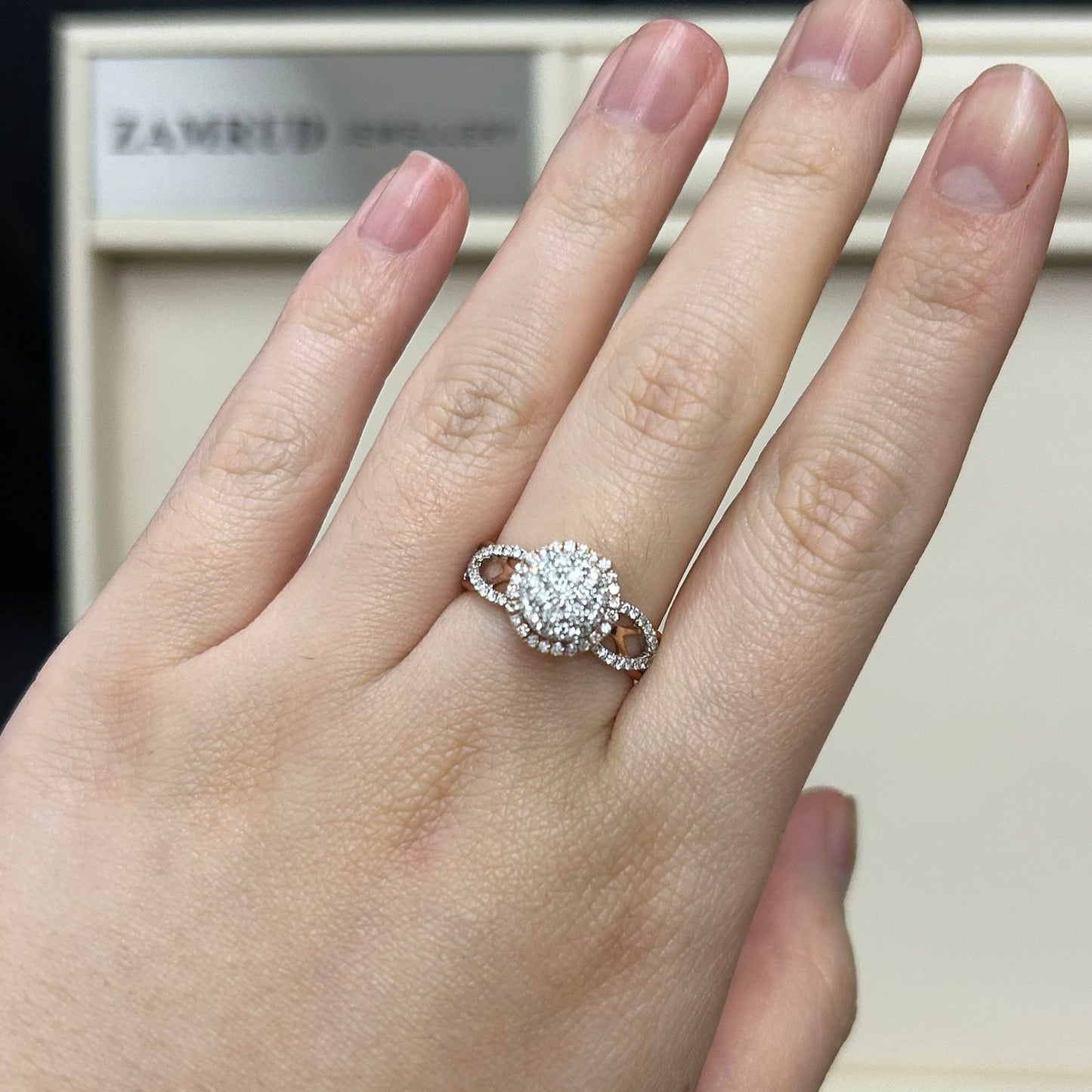 Cincin Berlian 3957 LR Zamrud Jewellery