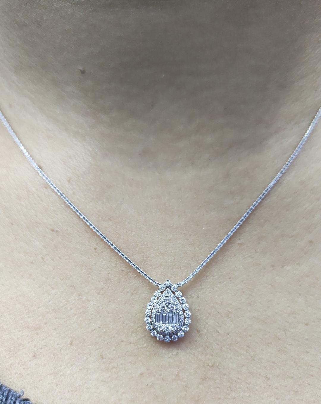 Liontin Berlian Baguette 37624 PD Zamrud Jewellery