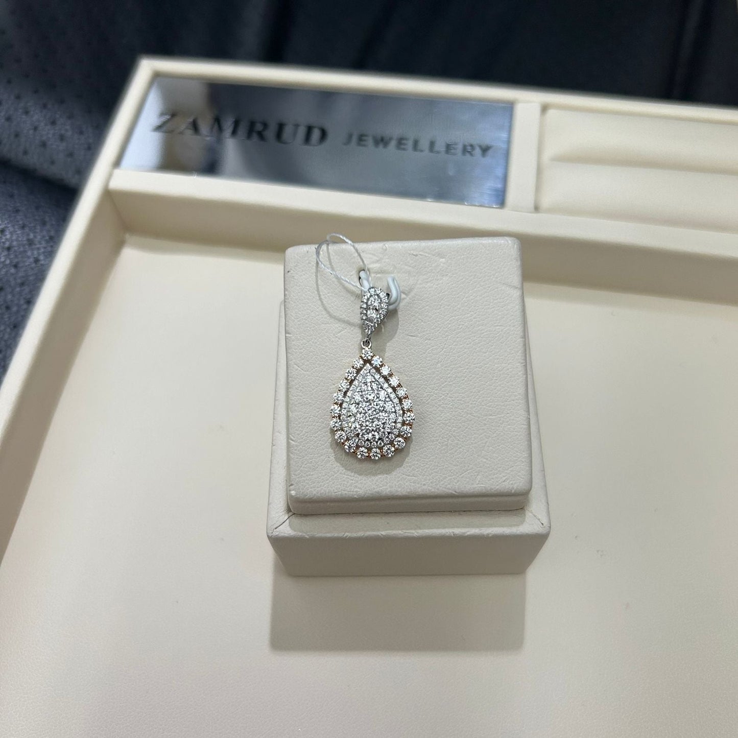 Liontin Berlian Pear 7894 PD Zamrud Jewellery