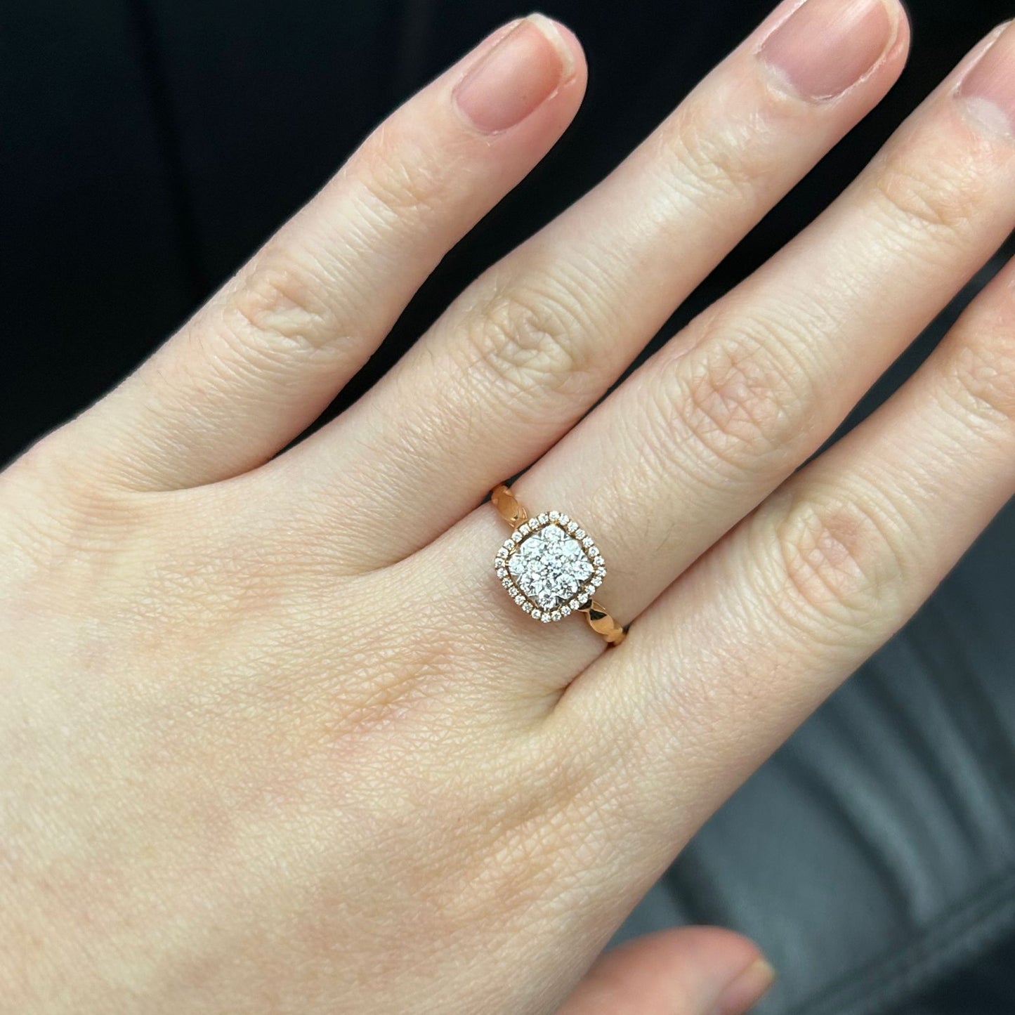 Cincin Berlian Cushion 39857 LR Zamrud Jewellery