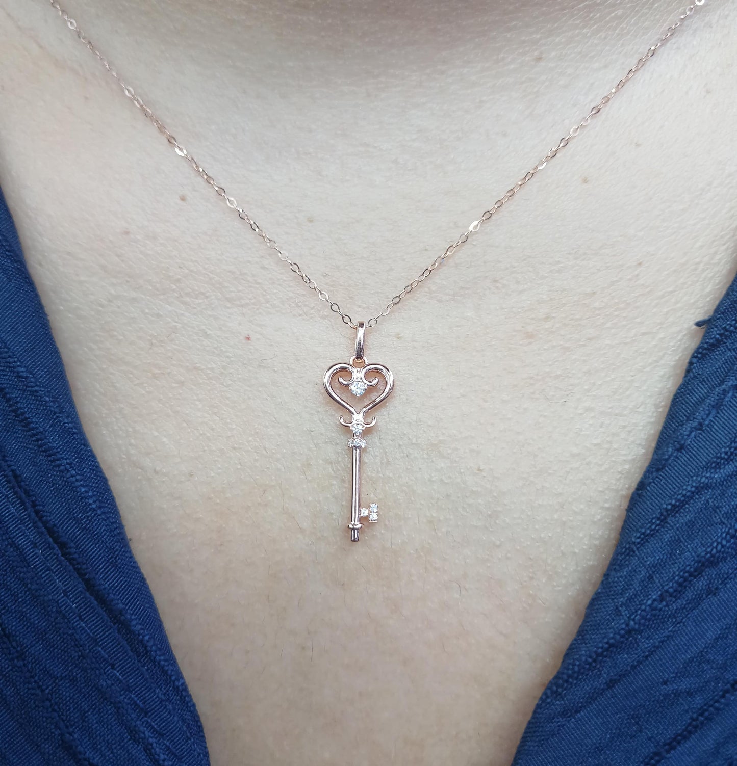 Kalung Berlian Key Necklace 43724 NK Zamrud Jewellery