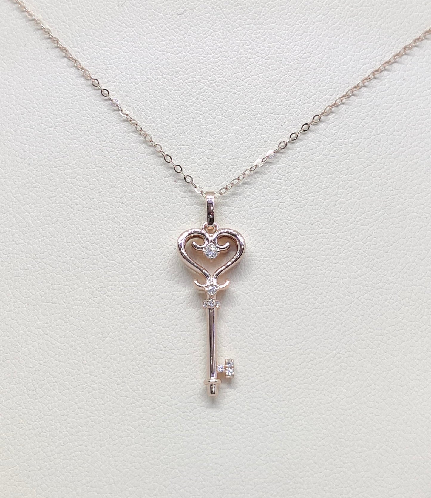 Kalung Berlian Key Necklace 43724 NK Zamrud Jewellery