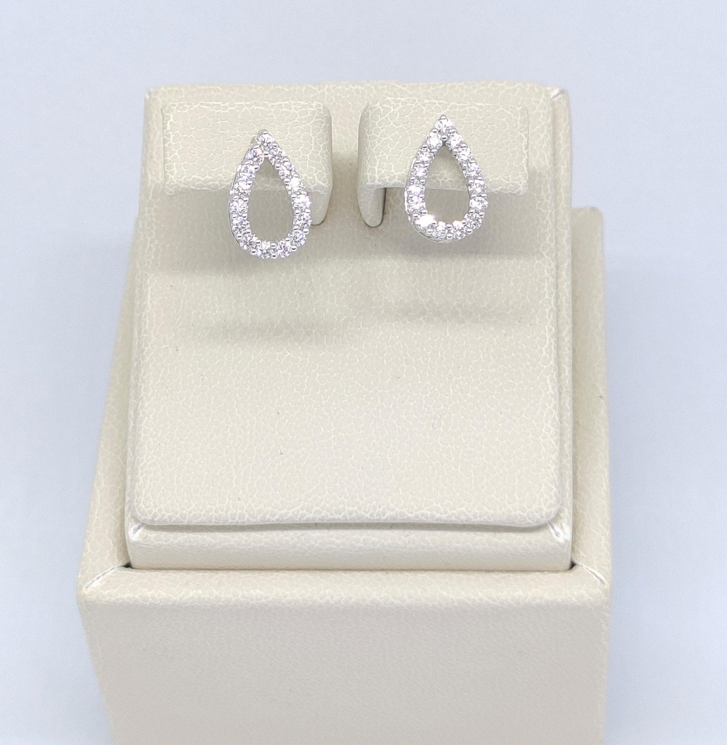 Anting Berlian Pear Earring 43625 ER Zamrud Jewellery