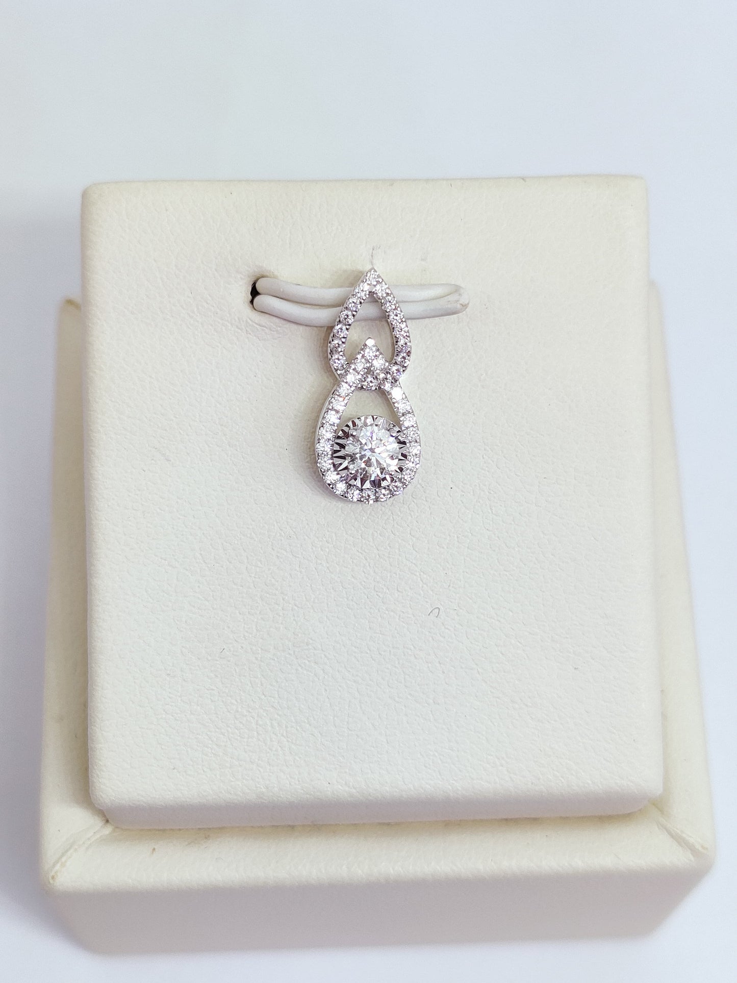 Liontin Berlian Solitaire 42185 PD Zamrud Jewellery