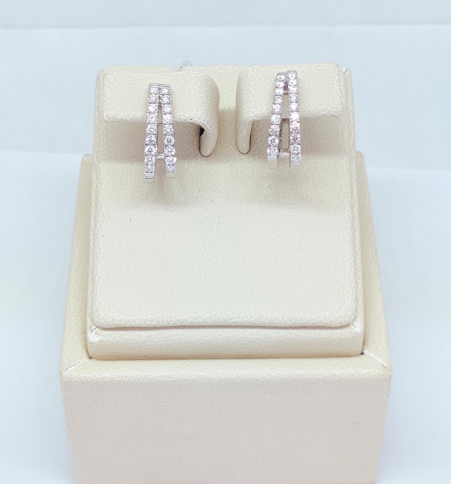Anting Berlian Clip 42765 ER Zamrud Jewellery