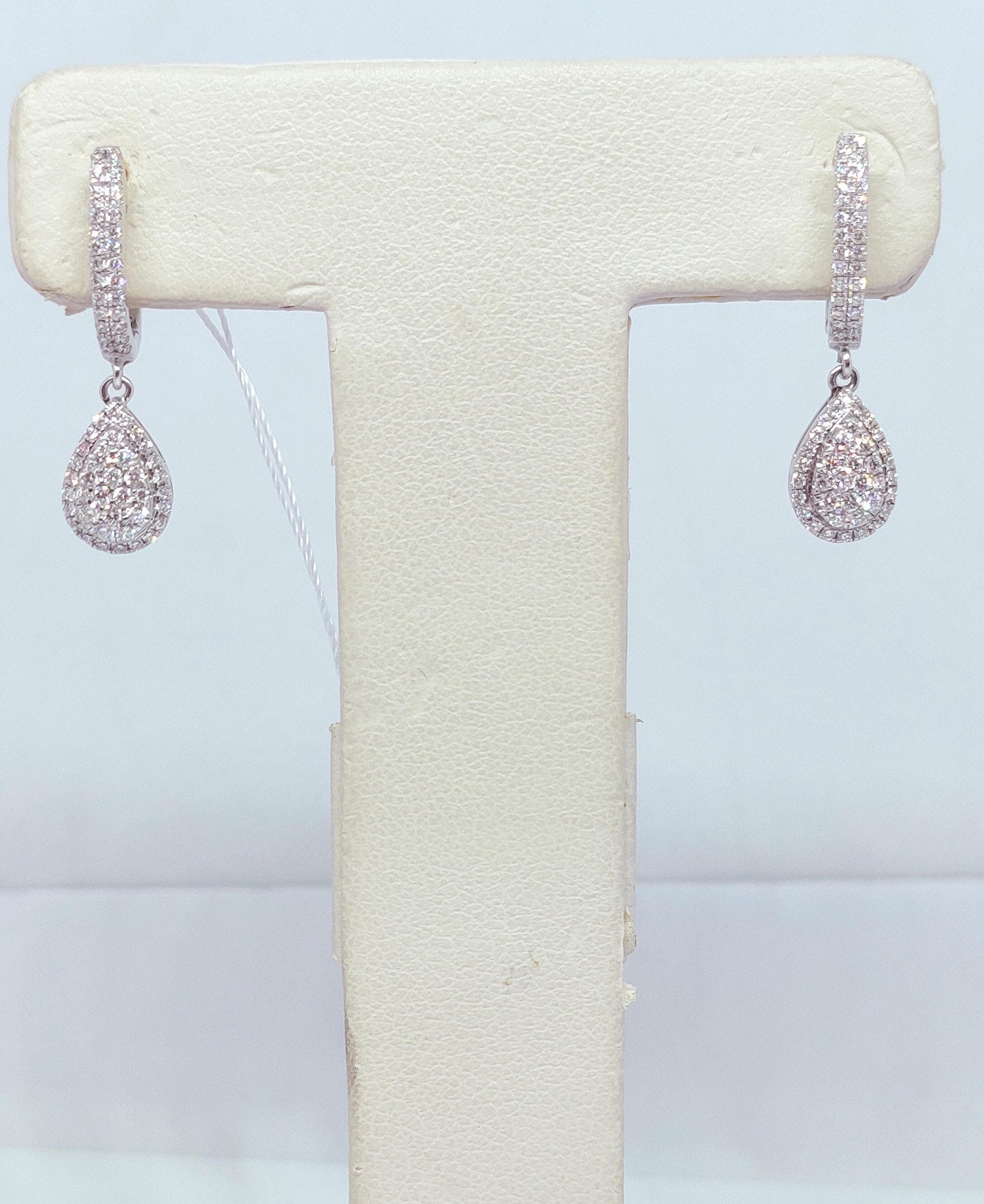 Anting Berlian Pear Earring 42901 ER Zamrud Jewellery