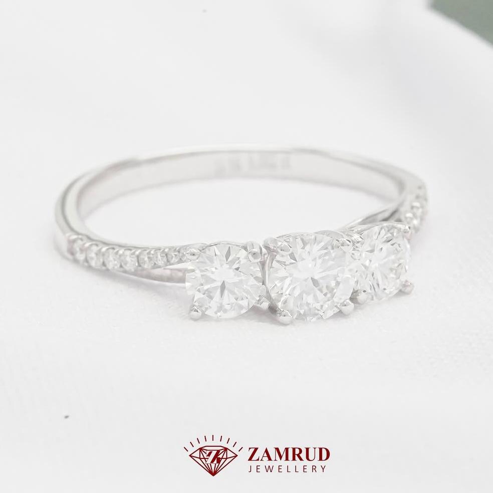 GIA Cincin Berlian Trilogy 42604 FLR Zamrud Jewellery