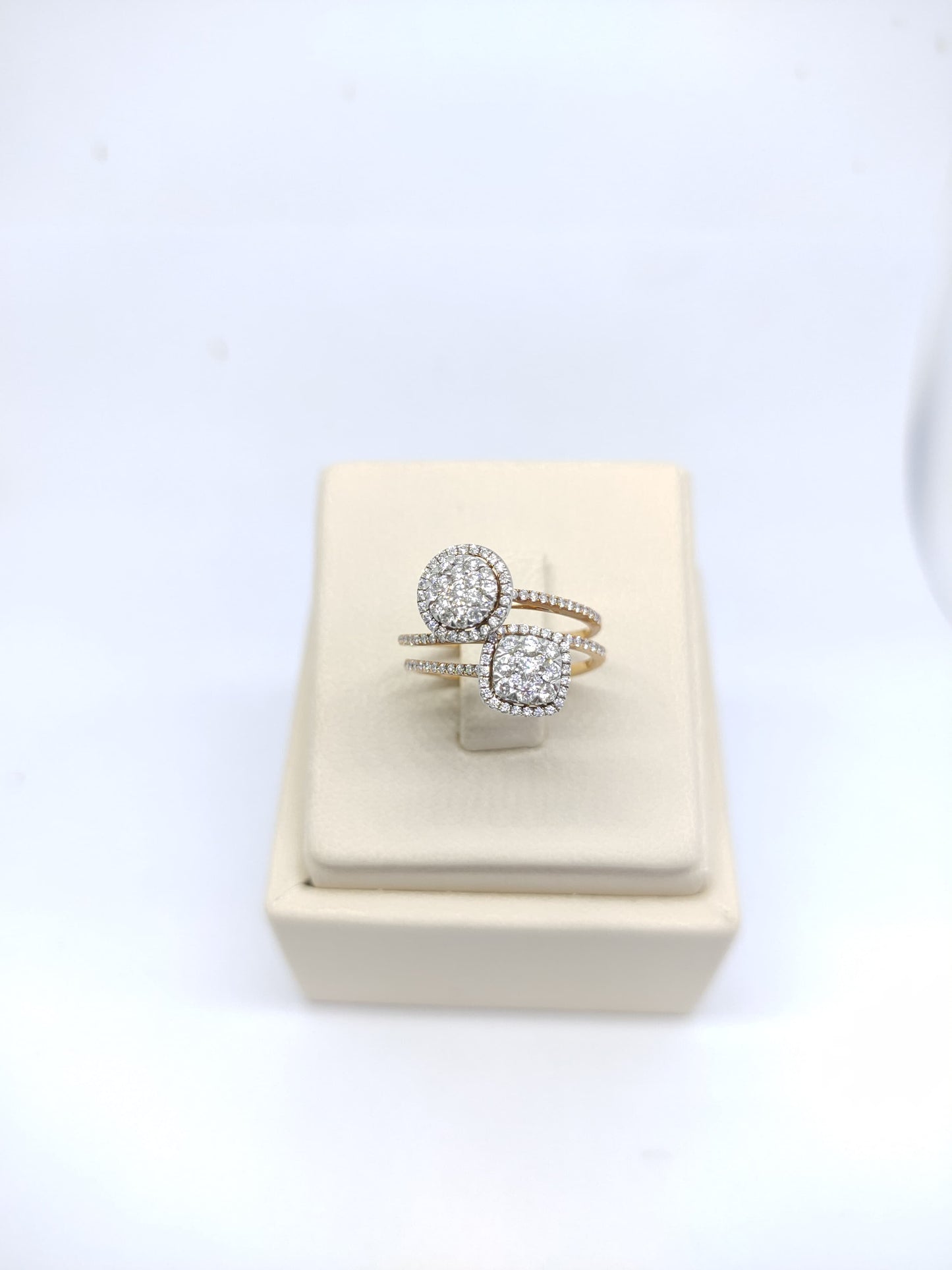 Cincin Berlian Round Cushion 17770 LR Zamrud jewellery