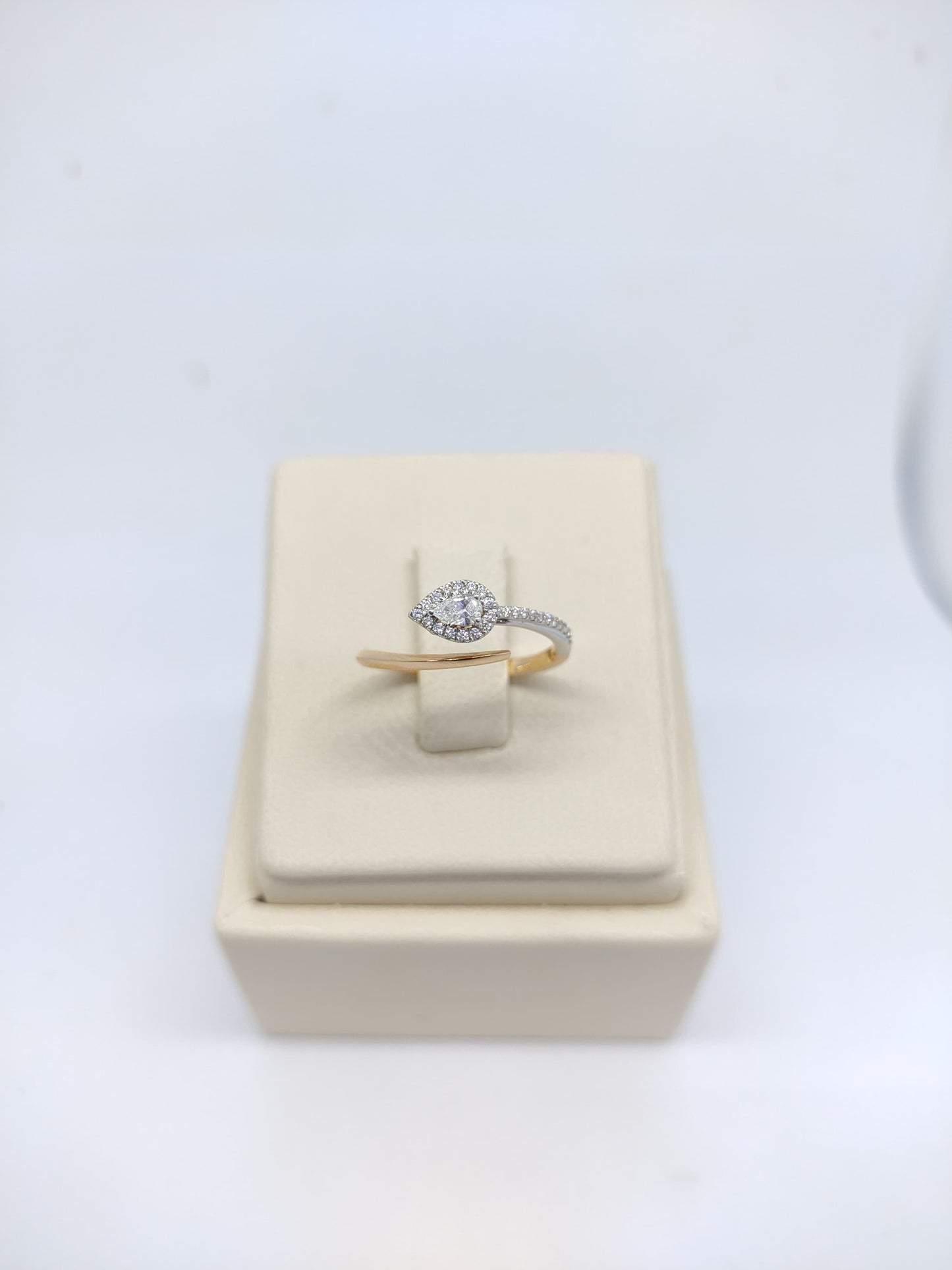 Cincin Berlian Pear 45735 LR Diamond Ring Zamrud Jewellery