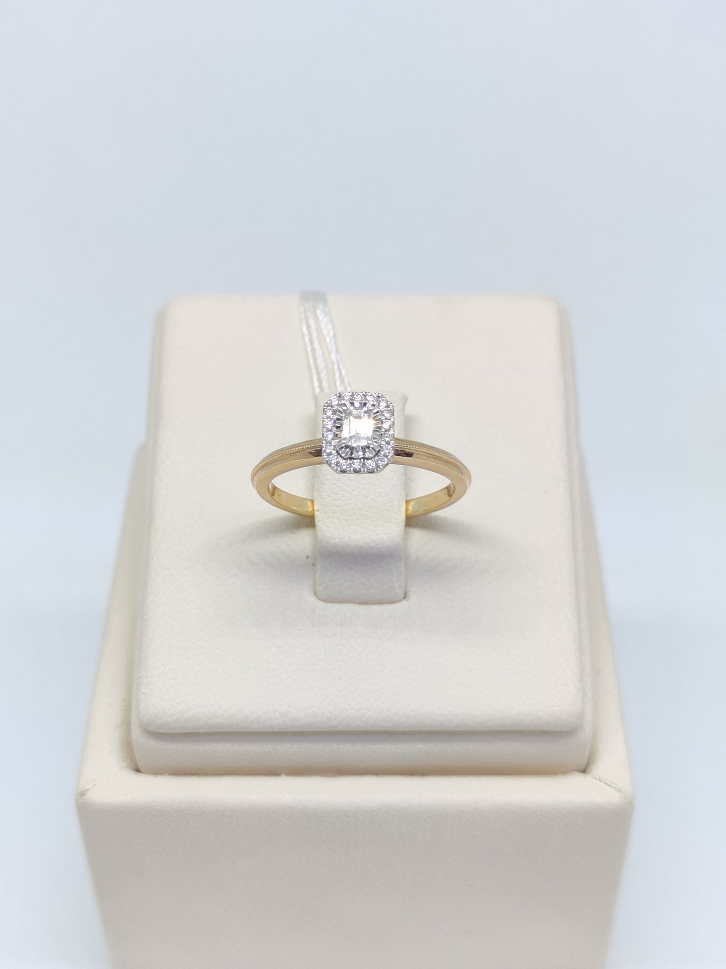 Cincin Berlian Baguette Ring 38140 LR Zamrud Jewellery