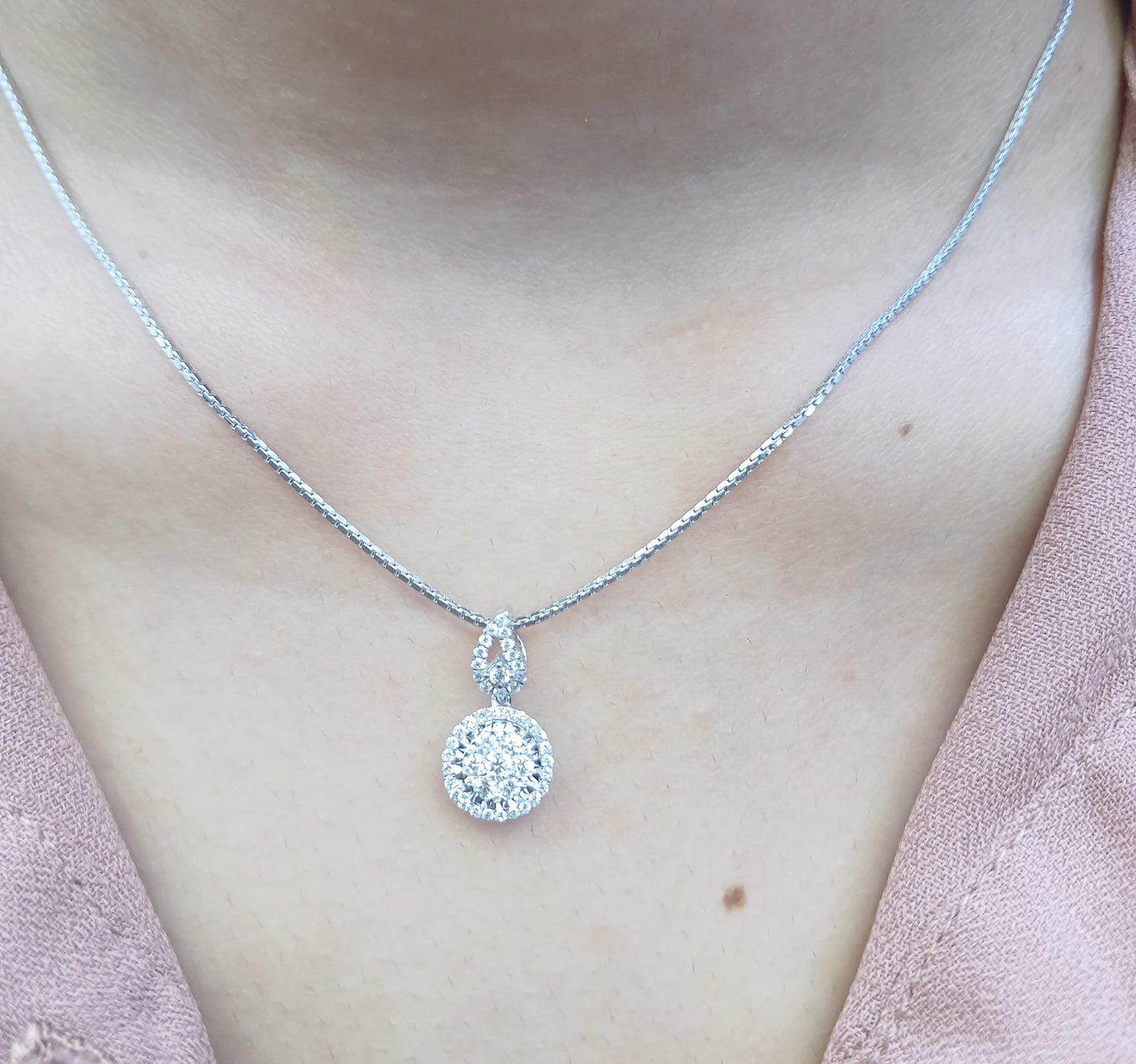 Liontin Berlian Halo 45766 PD Zamrud Jewellery