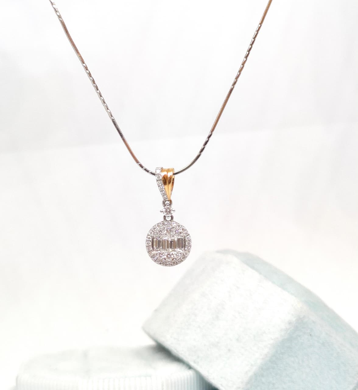 Liontin Berlian Baguette 15516 PD Zamrud Jewellery