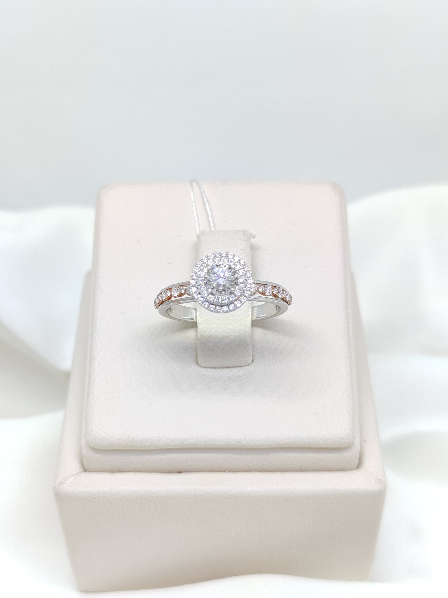 Cincin Berlian 46633 LR Zamrud Jewellery