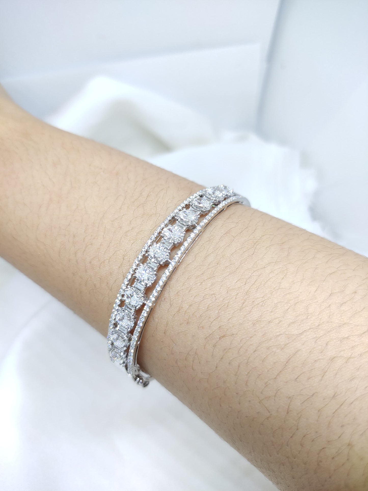 Gelang Berlian Oval 47401 BG Zamrud Jewellery