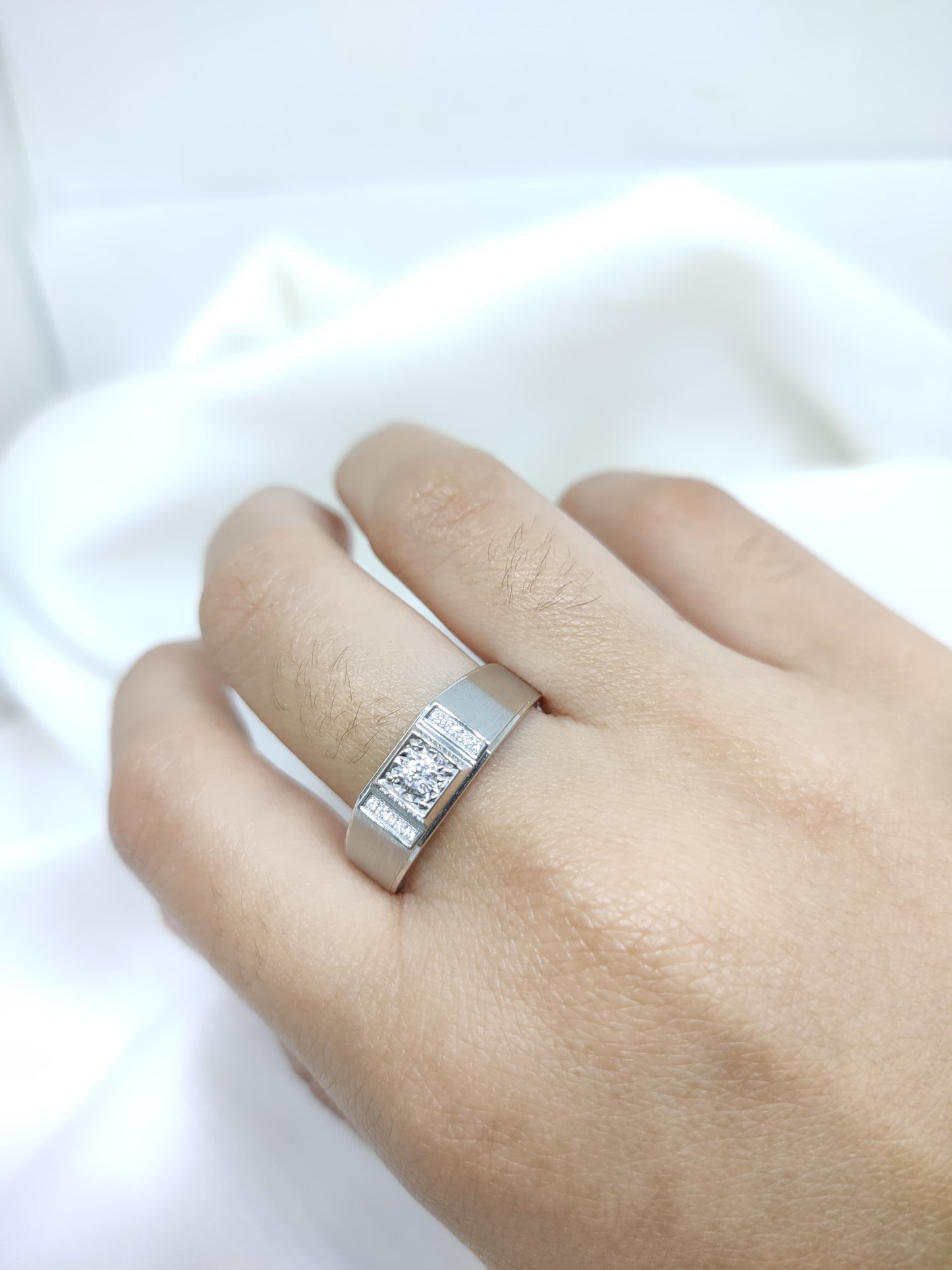 Cincin Berlian Pria Mens Ring 45827 MR Zamrud Jewellery