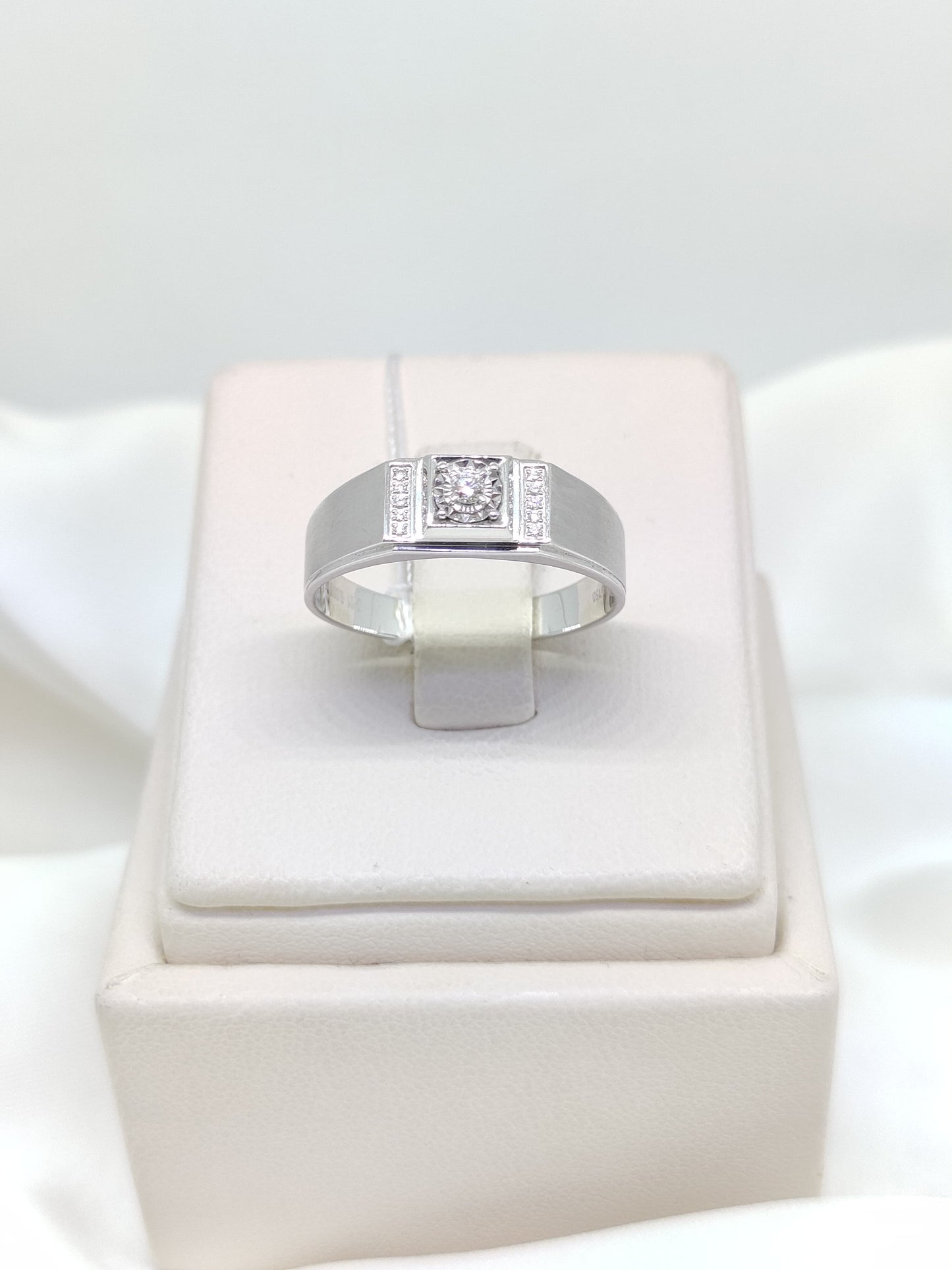 Cincin Berlian Pria Mens Ring 45827 MR Zamrud Jewellery