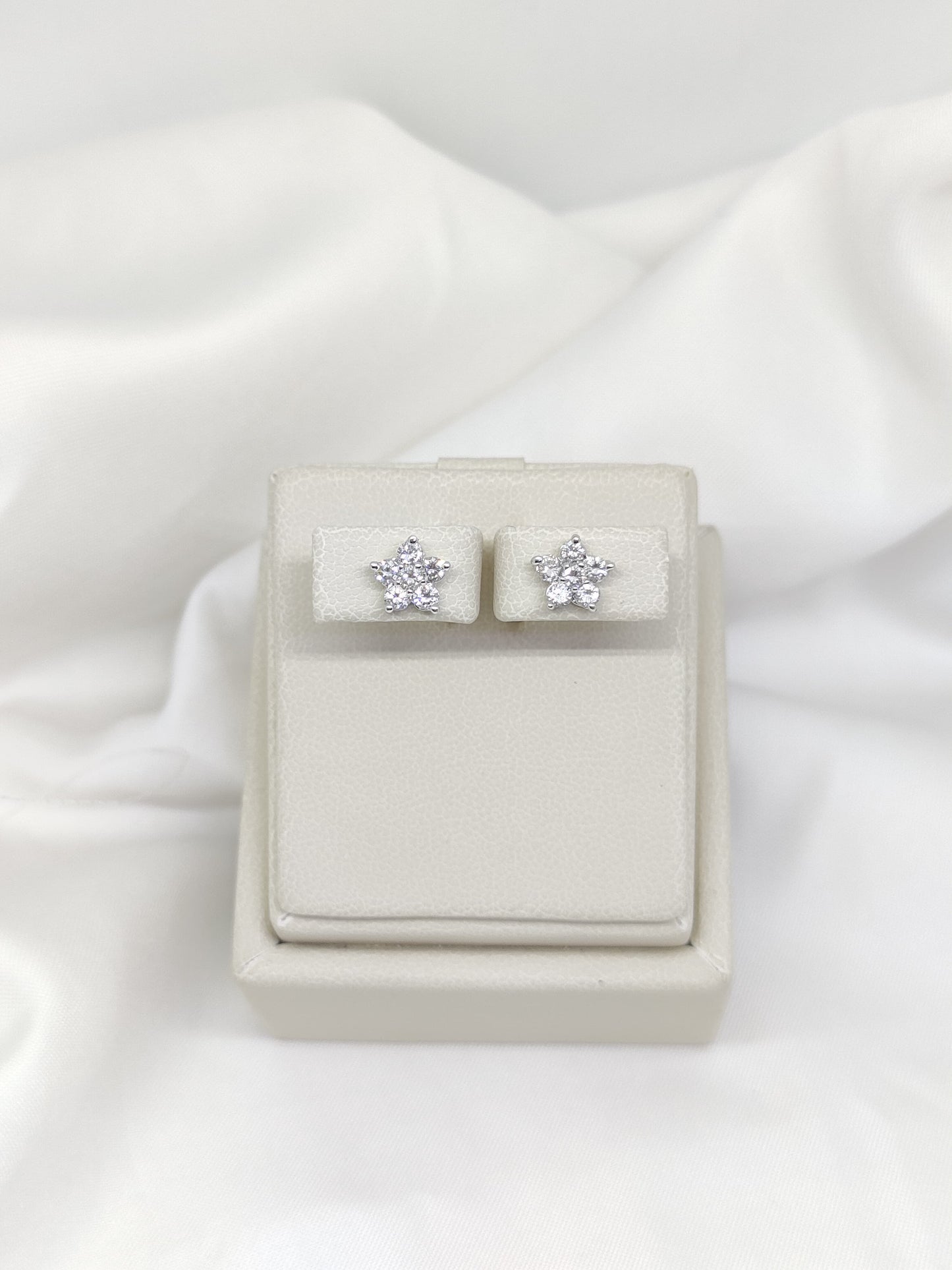 Anting Berlian 25065 ER Zamrud Jewellery