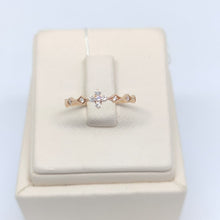 Load image into Gallery viewer, Cincin Berlian 22712 LR  Zamrud Jewellery
